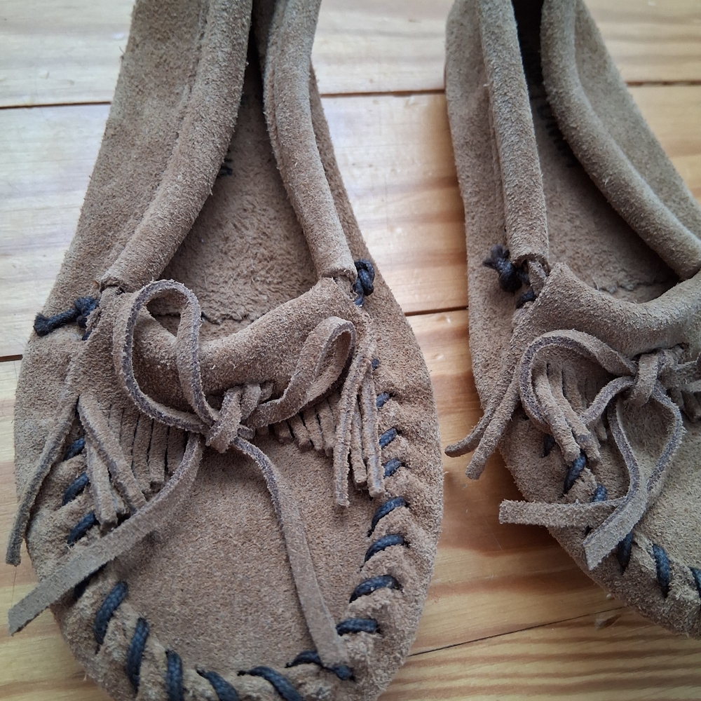 Minnetonka Brown Suede Moccasins with Fringe - Picture 2 of 5